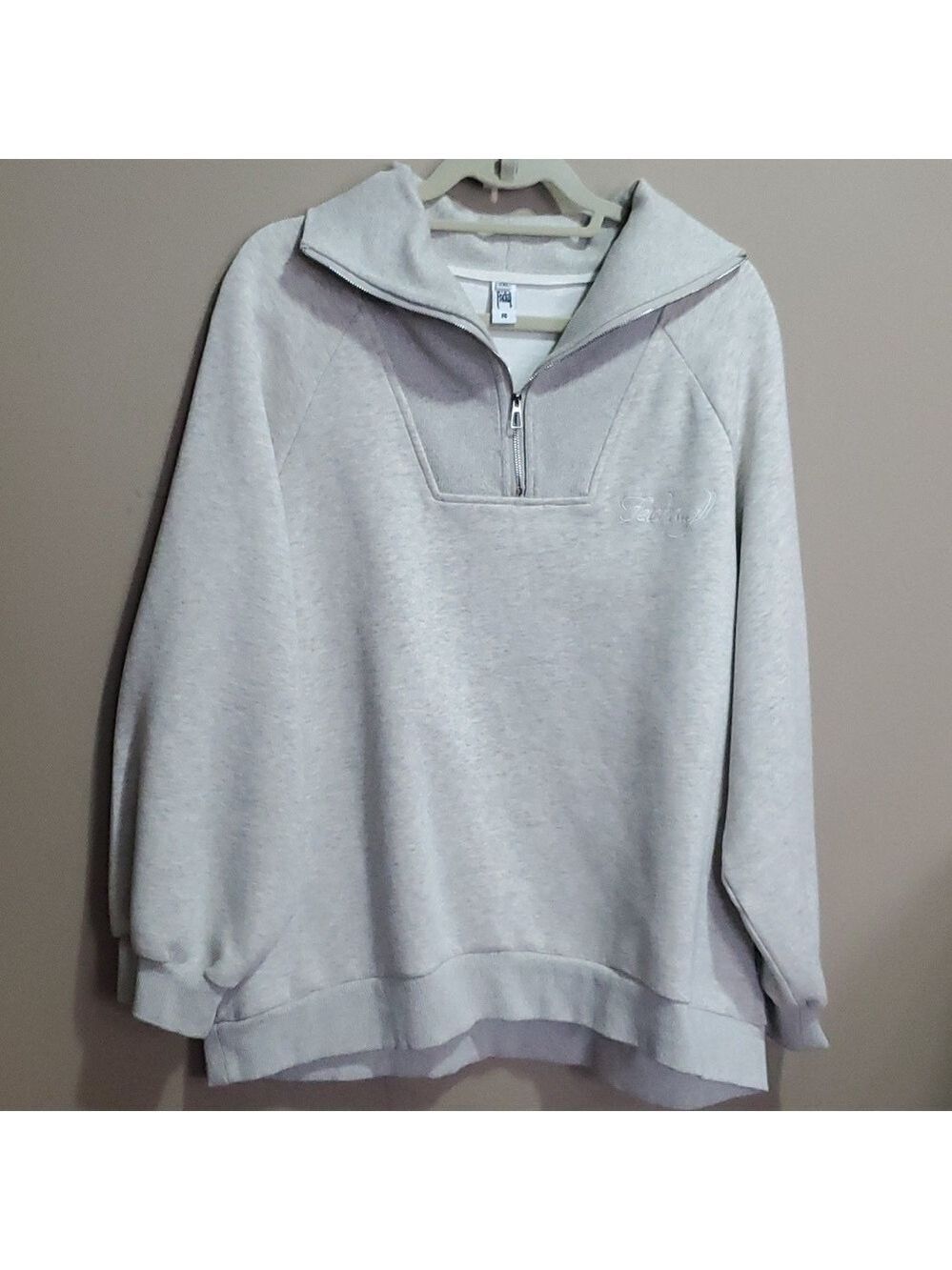 Feichal sweat shirt sweater size 2xl